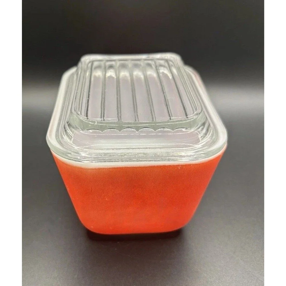 Vintage Pyrex 0501 Red glass Small Refrigerator Dish W/ Ribbed Lid 3”
